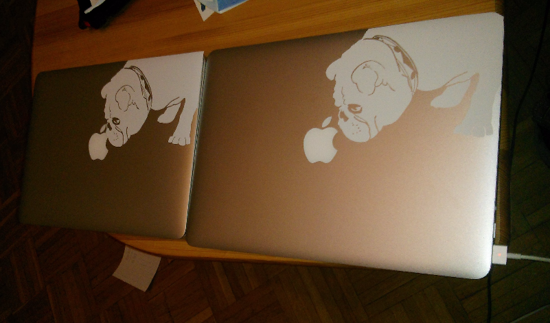 MacBook Pro/Air Bulldog Decal